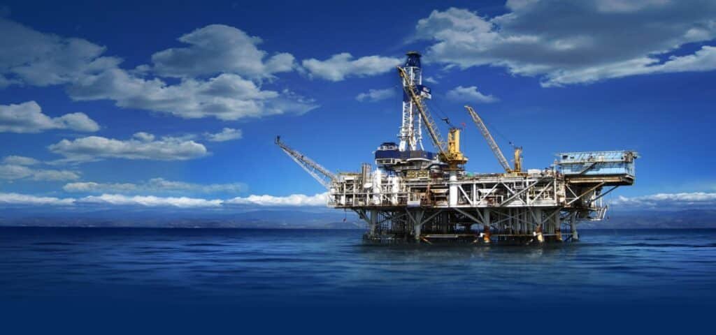 Offshore oil digging machine ocean