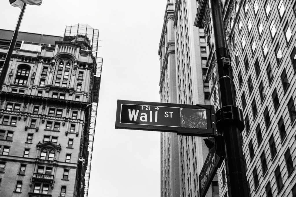 Wall st black sign